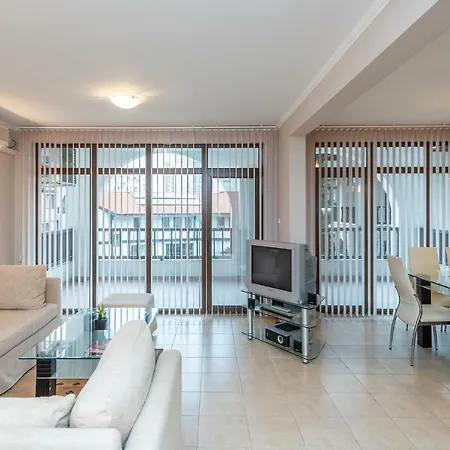 Complex Severina Daire Sunny Beach